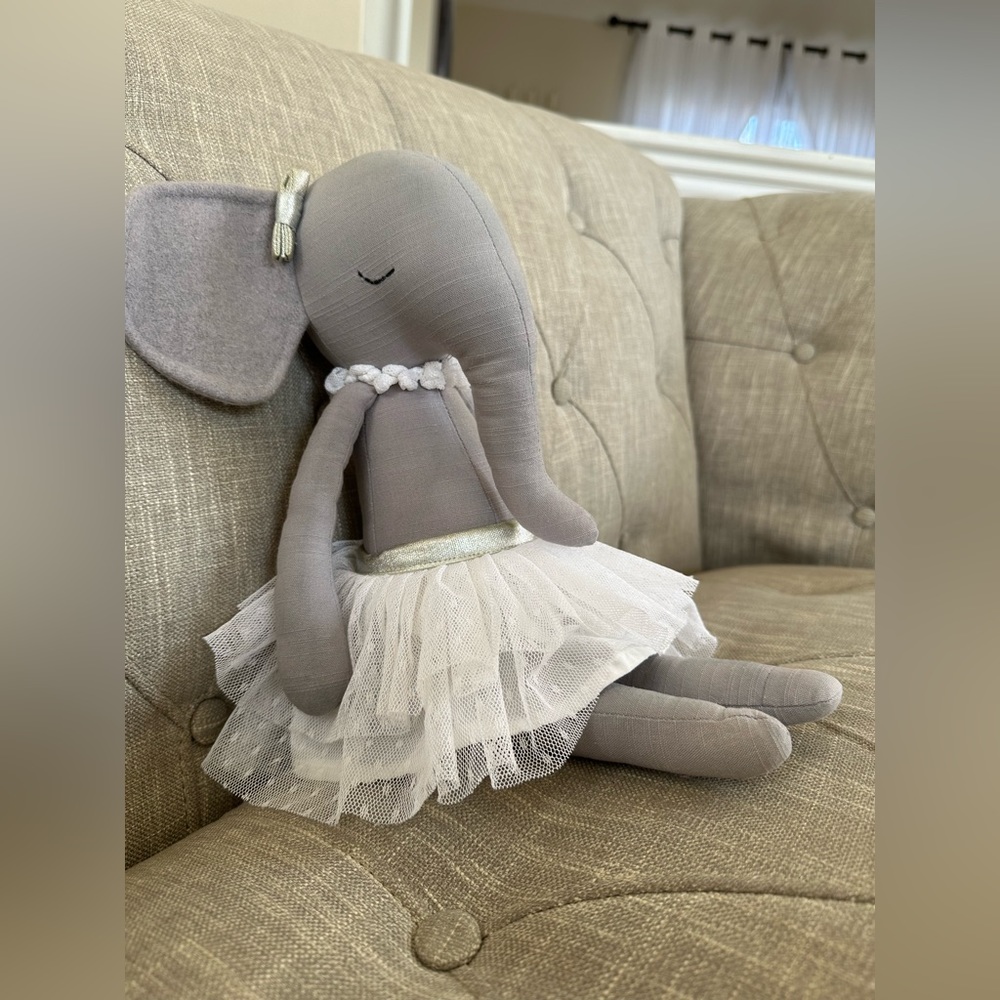 Elephant
Plushie